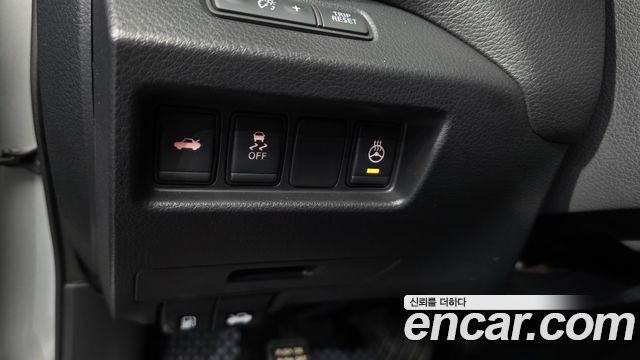Nissan Altima 2018 — photo 27