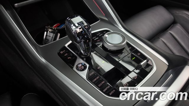 BMW X6 2022 — photo 9