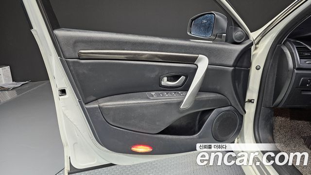 Renault Korea SM7 2019 — photo 14