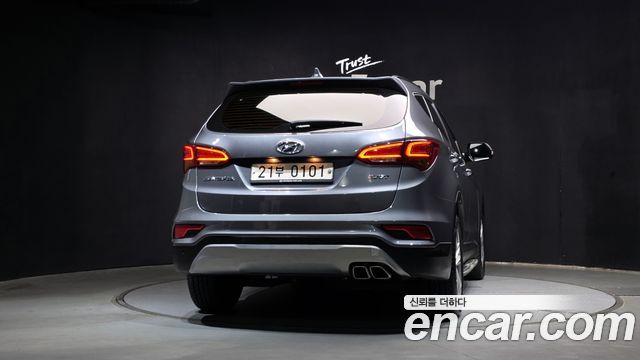 Hyundai Santafe 2016 — photo 4