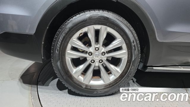 Hyundai Santafe 2016 — photo 5