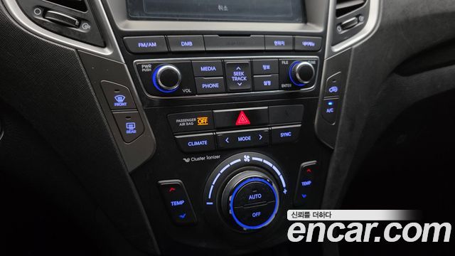 Hyundai Santafe 2016 — photo 23