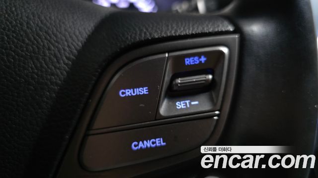 Hyundai Santafe 2016 — photo 26