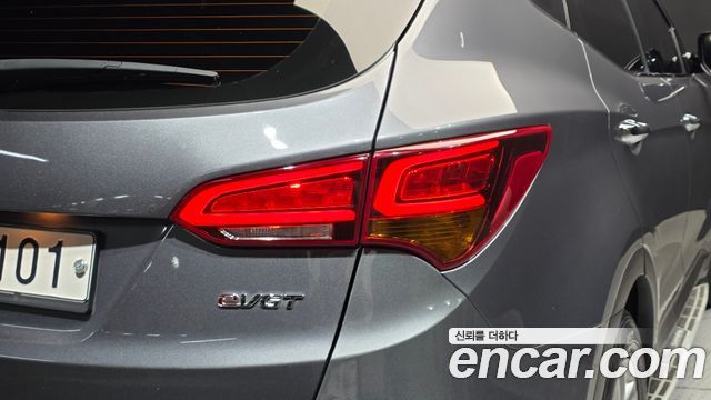 Hyundai Santafe 2016 — photo 9