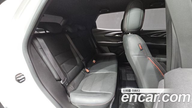 Chevrolet Korea Trailblazer 2022 — photo 17
