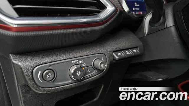Chevrolet Korea Trailblazer 2022 — photo 25