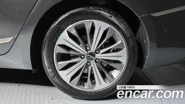 Kia K8 2024 — photo 7