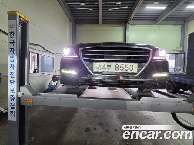 Hyundai Genesis 2014 — photo 1