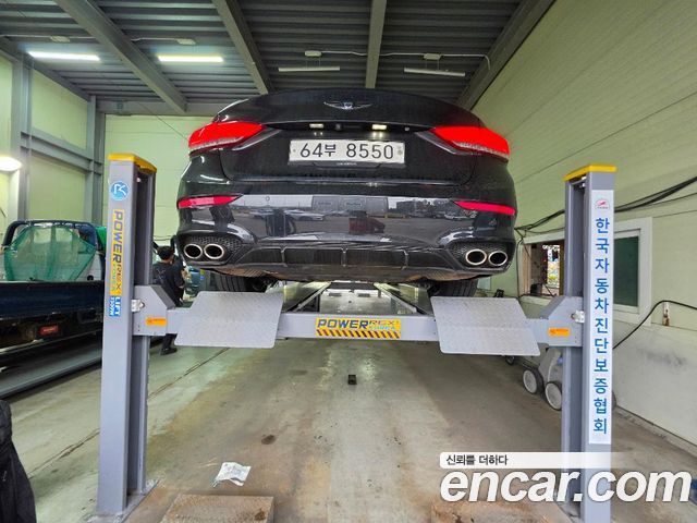 Hyundai Genesis 2014 — photo 2