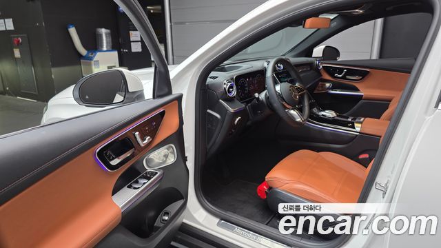 Mercedes-Benz GLC-Class 2026 — photo 13