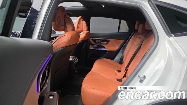 Mercedes-Benz GLC-Class 2026 — photo 18