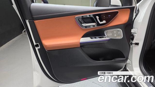 Mercedes-Benz GLC-Class 2026 — photo 14