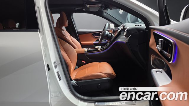 Mercedes-Benz GLC-Class 2026 — photo 16