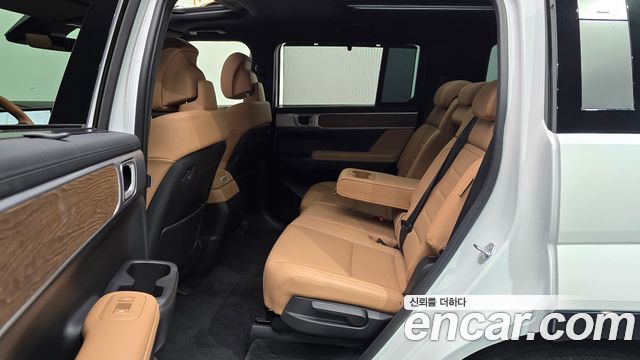 Hyundai Santafe 2025 — photo 12
