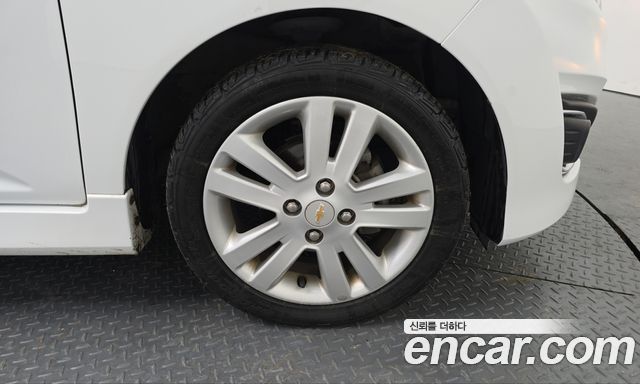 Chevrolet Korea Spark 2014 — photo 5