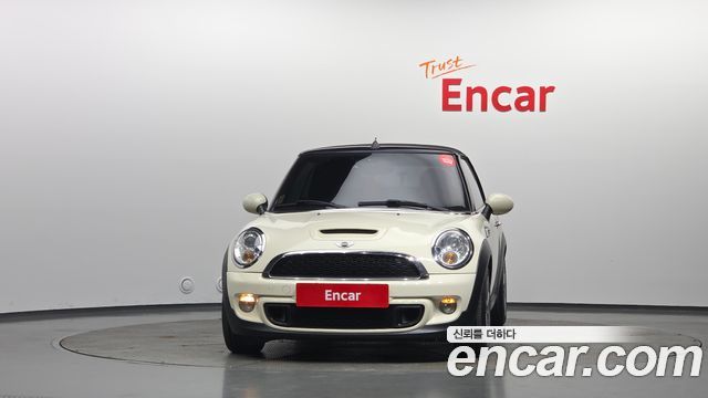 Mini Cooper Convertible 2014 — photo 3