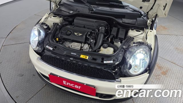 Mini Cooper Convertible 2014 — photo 6