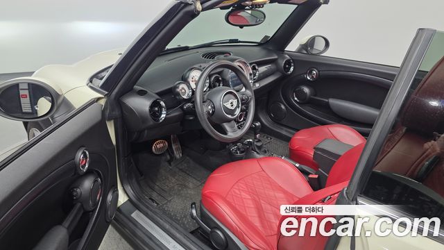 Mini Cooper Convertible 2014 — photo 10