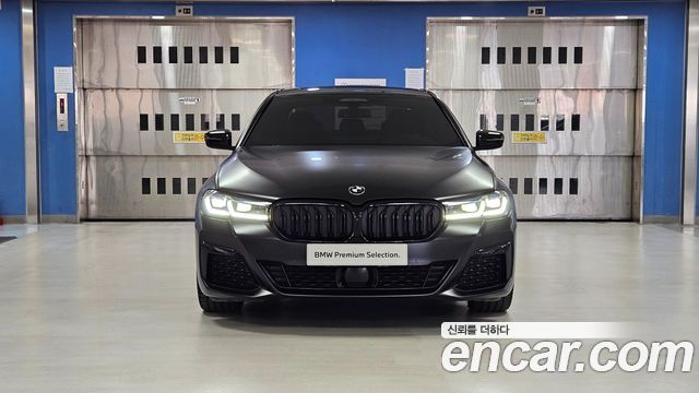 BMW 5-Series 2023 — photo 3