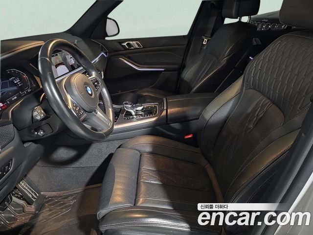 BMW X5 2022 — photo 10