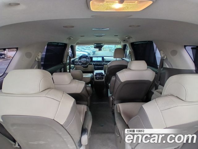 Kia Canival 2021 — photo 15
