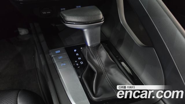 Hyundai AVANTE 2021 — photo 9