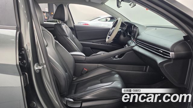 Hyundai AVANTE 2021 — photo 11