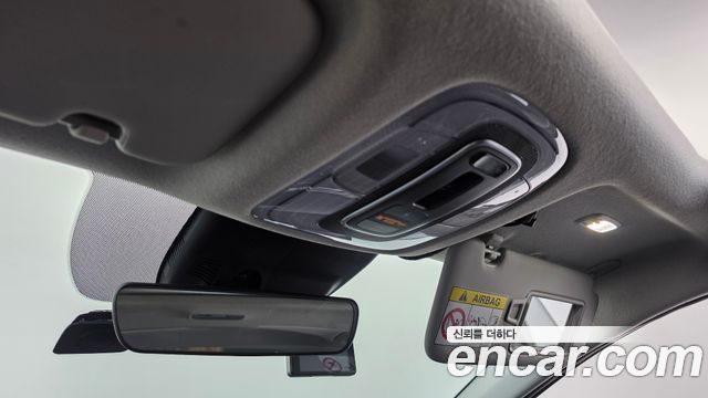 Hyundai AVANTE 2021 — photo 18