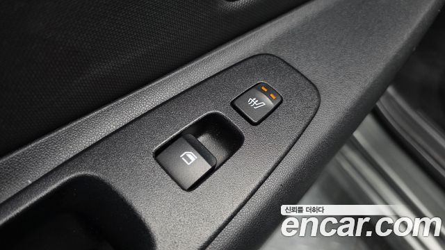 Hyundai AVANTE 2021 — photo 19