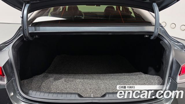 Hyundai AVANTE 2021 — photo 20