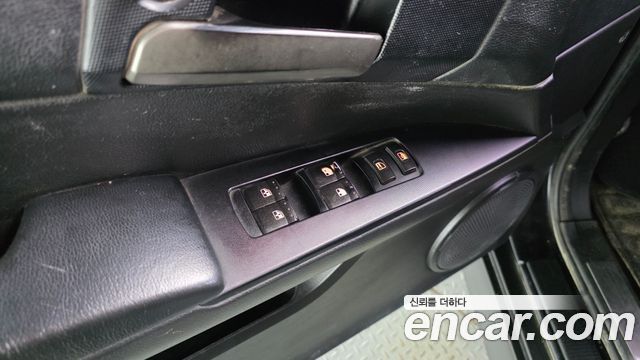 KG Mobility KORANDO 2018 — photo 19