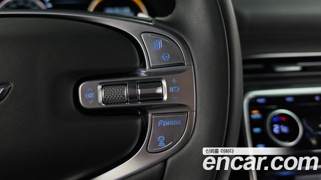 Genesis GV80 2020 — photo 23