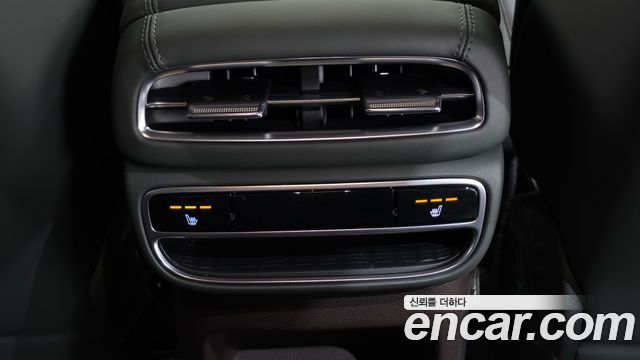 Genesis GV80 2020 — photo 42