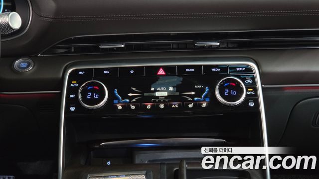 Genesis GV80 2020 — photo 43