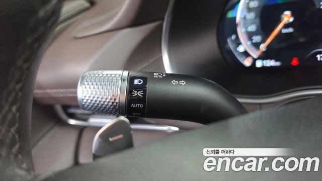 Genesis GV80 2020 — photo 44