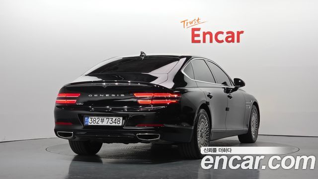 Genesis G80 2022 — photo 2