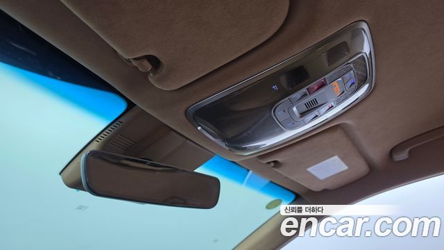 Genesis G80 2022 — photo 25