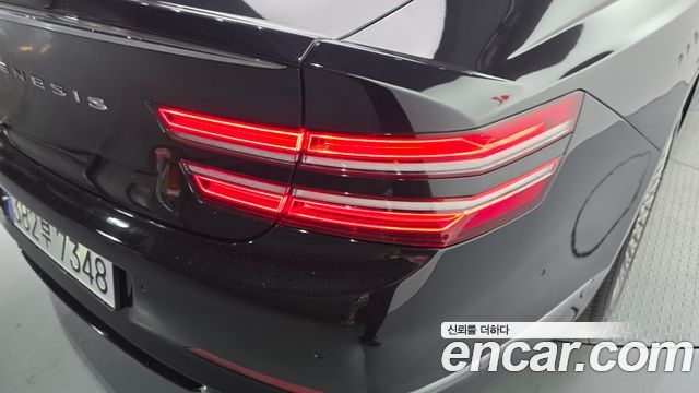 Genesis G80 2022 — photo 9