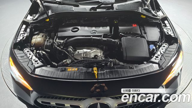 Mercedes-Benz GLA-Class 2020 — photo 6