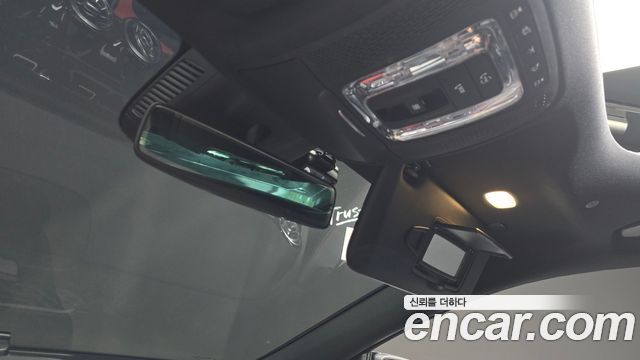 Mercedes-Benz GLA-Class 2020 — photo 28