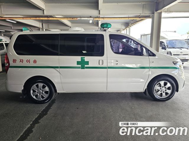 Hyundai Starex 2019 — photo 7