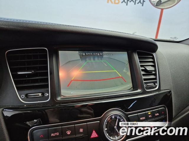 Kia K7 2016 — photo 14