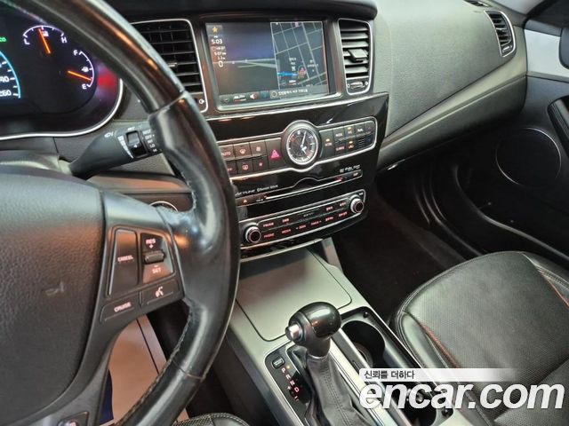 Kia K7 2016 — photo 20