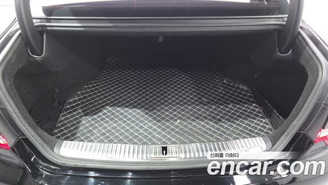 Kia K9 2022 — photo 24