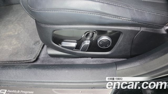 Kia K9 2022 — photo 32