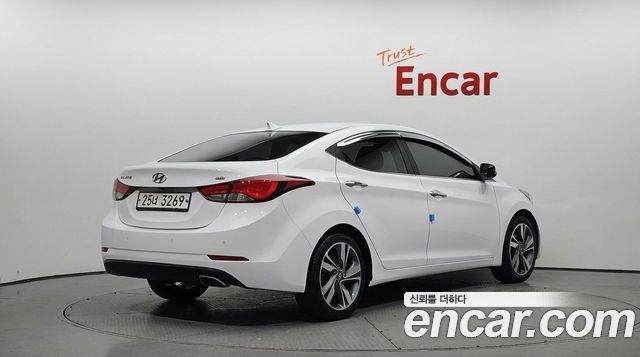 Hyundai AVANTE 2015 — photo 2