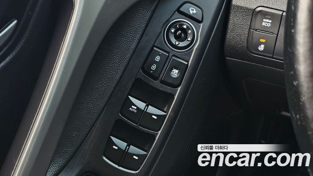 Hyundai AVANTE 2015 — photo 25