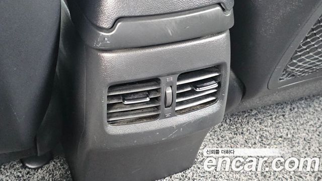 Hyundai AVANTE 2015 — photo 28