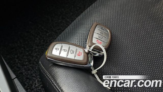 Hyundai AVANTE 2015 — photo 30
