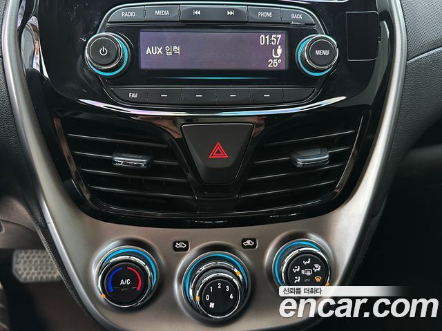 Chevrolet Korea Spark 2017 — photo 13